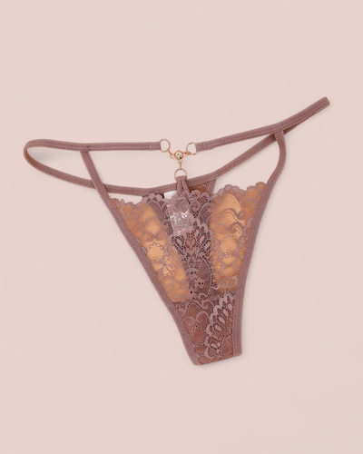 Royalfashion Mežģīņu sieviešu stringi