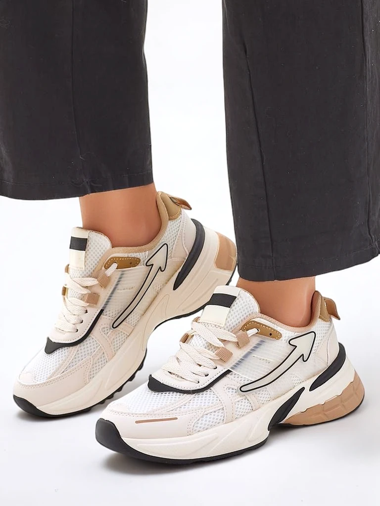 Royalfashion Women's sporty sneakers with thicker sole Beysa