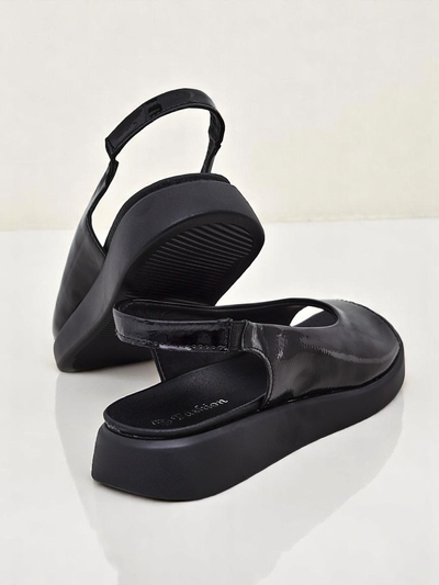 Royalfashion Women's Luna Shines sandals on a thick sole