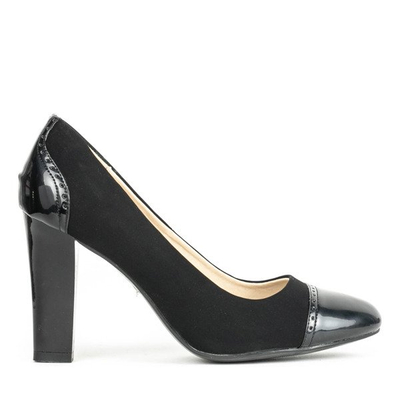 Black pumps on the Jacinta post - Footwear