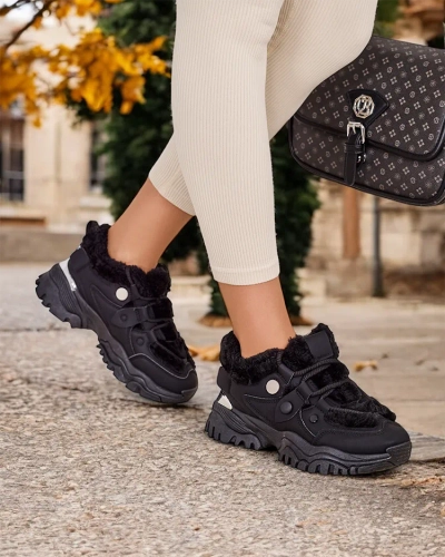 Royalfashion Women's Insulated Sneakers Poriomo