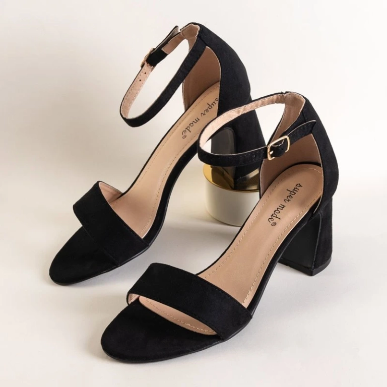 OUTLET Black women's high-heeled sandals Maniza - Footwear