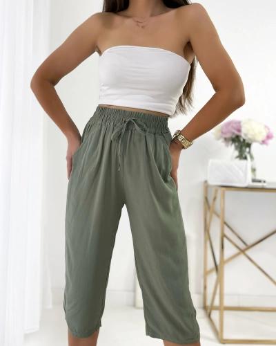 Royalfashion Dark green women's 3/4 length fabric shorts