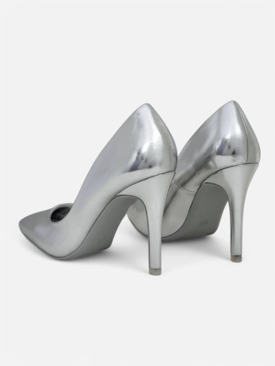 Elegante Silver Stilettos