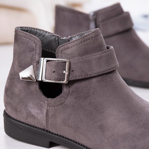 Szare sztyblety ze srebrną klamrą Stefania - Obuwie