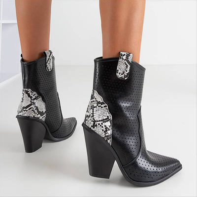 Black cowboy boots with snake skin embossing Qiana - Shoes
