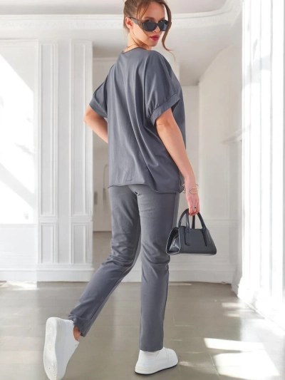 Royalfashion Sieviešu kokvilnas komplekts ar īsām piedurknēm un taisnām biksēm