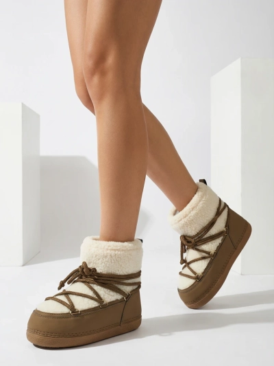 Lavliški ženski škornji za snijeg s ovčjom kožom Uvella