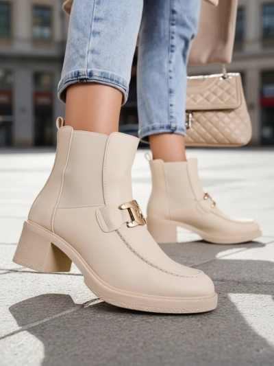 Royalfashion Women's ankle boots with a low heel Ewios