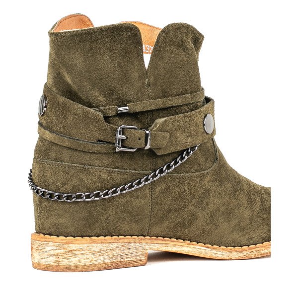 Green cowboy boots on an indoor wedge Salem - Footwear