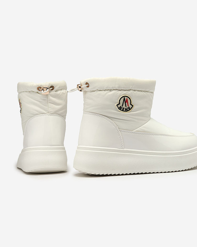 Royalfashion Women's slip-on snow boots in white color Ademra