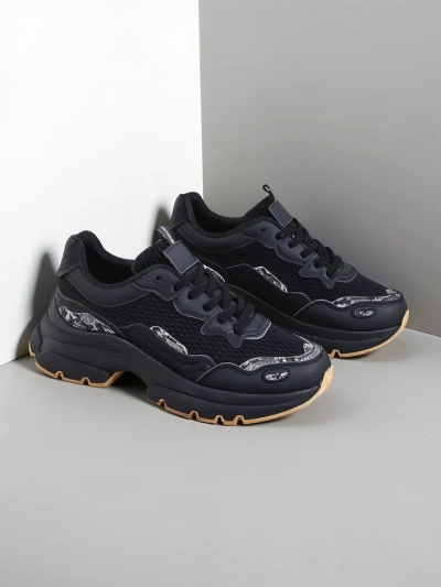 Royalfashion Женские спортивные кроссовки Totter