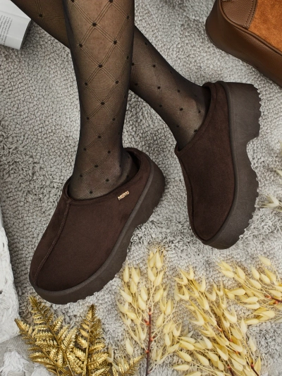 Lühikesed naiste karusnahast saapad Calindra