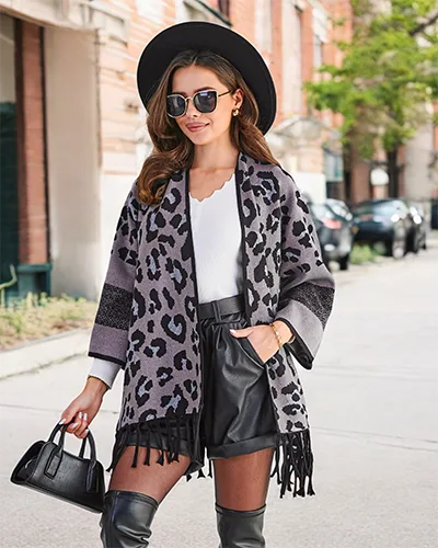 Royalfashion Women's poncho with print