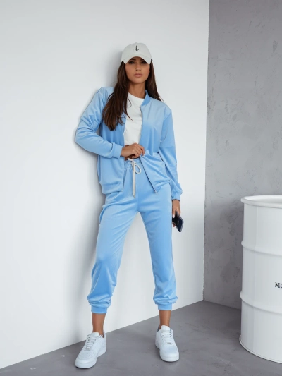 Royalfashion Sieviešu velūra stila sporta tērpu komplekts