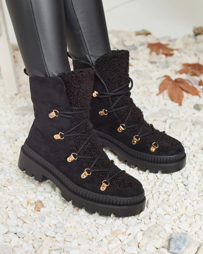 Royalfashion Black women's insulated trapper boots with sheepskin Lery Walk