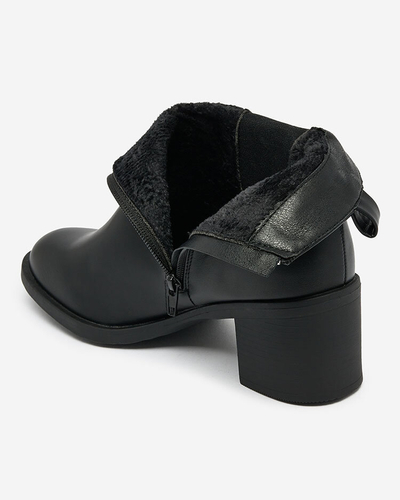 Royalfashion Black women's boots on a post Nanhelyna