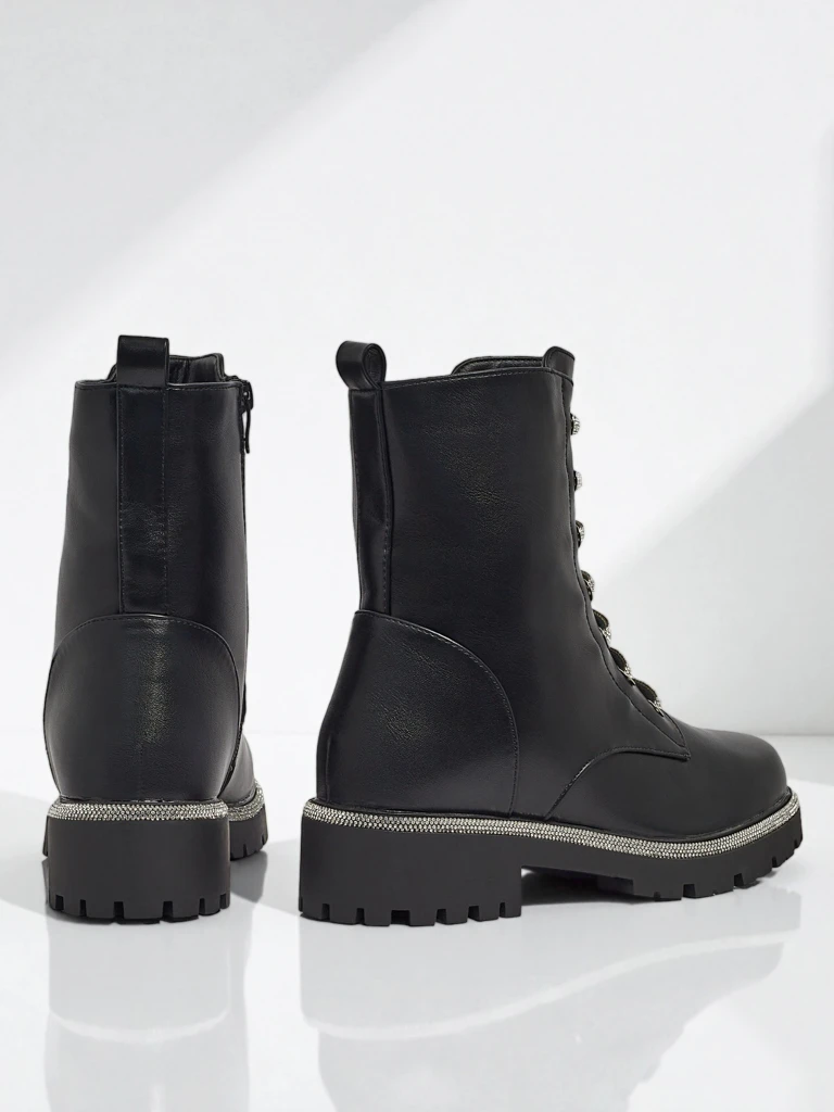 Eco-leather laced women's ankle boots Lunara