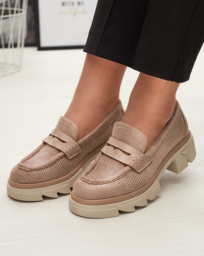 Gaiši brūni sieviešu ažūrasti mokasīni ar cietu zoli Ejina - Apavi