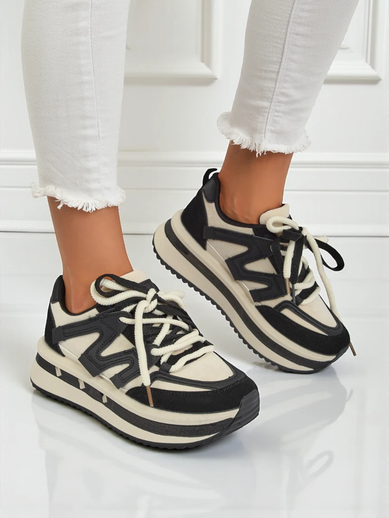 Selene Nero-damesplatformsneakers van swart ekologiese leer