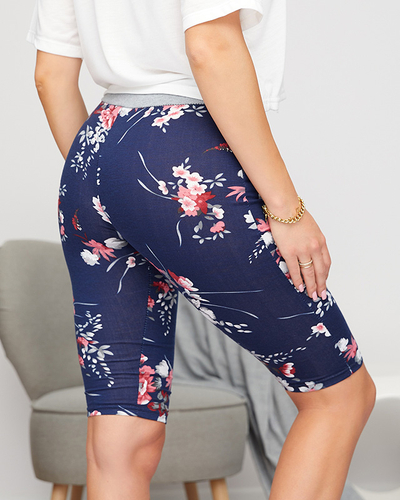 Patterned 3/4 women's shorts in navy blue and pink color. PLUS SIZE - Clothing