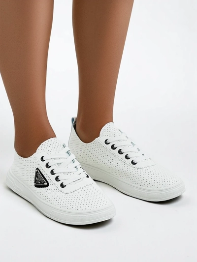 Royalfashion Lace-up women's sporty shoes with a print Fennie