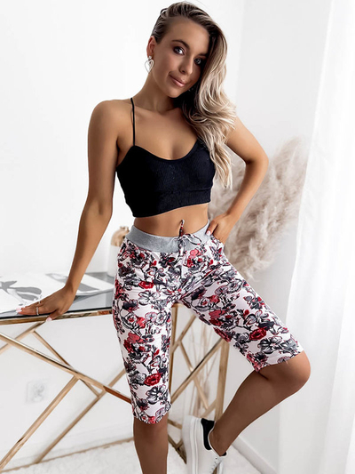 Royalfashion Женские шорты 3/4 белого цвета с цветами PLUS SIZE