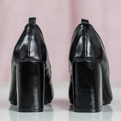 Matteless black pumps on the taller post - Footwear
