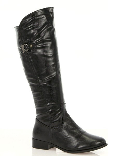 Black boots with a decorative buckle Kalin - Footwear