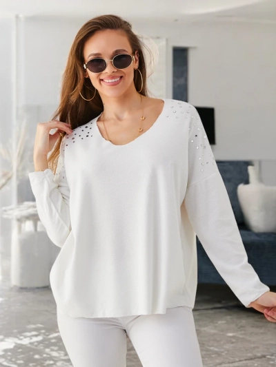 Royalfashion Women's thin viscose sweater with rhinestones on the shoulders