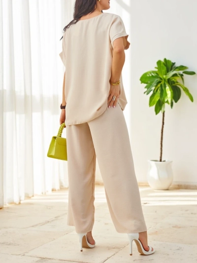 Royalfashion Women's set with short sleeves, decorative flower, and wide pants