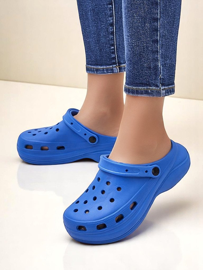 Royalfashion Women's rubber sandals with cutouts Dellosa