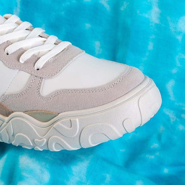 Бежевые женские кроссовки Aurika