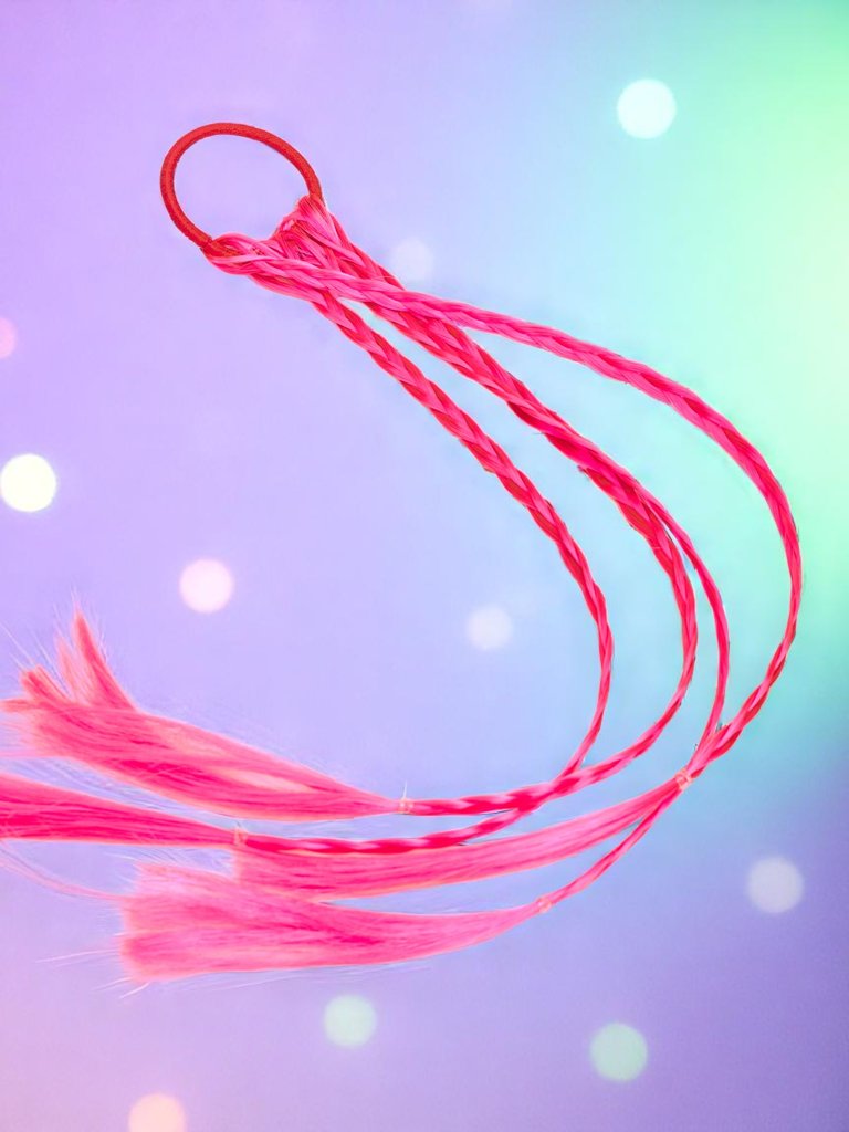 Royalfashion Clip-in braids on an elastic band