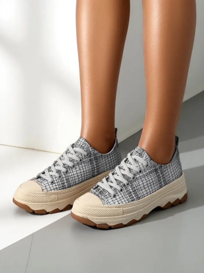 Royalfashion Women's platform sneakers Mirrles