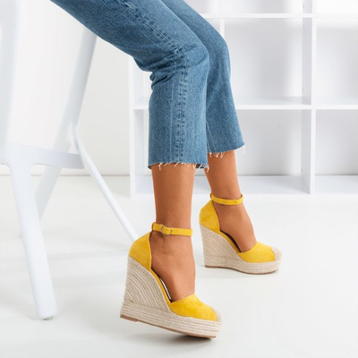 Yellow espadrilles on a wedge Miguelita - Footwear
