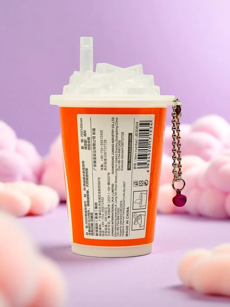 Moisturizing wipes in a decorative cup-shaped ice cream container 30 pcs