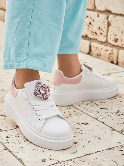 Женские кроссовки Hypatia Bianco из экокожи с украшением и розовым акцентом