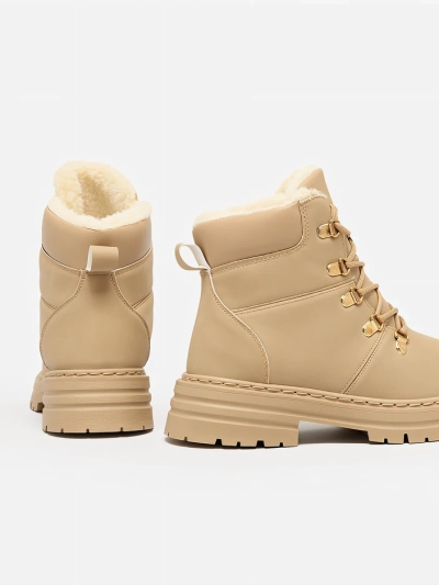 Royalfashion Beige women's Develier trappers