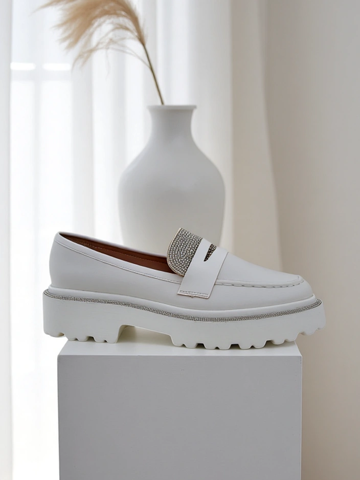 Royalfashion Women's moccasins with rhinestones Vinness