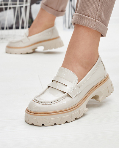 Beige lacquered moccasins for women Mewira - Footwear
