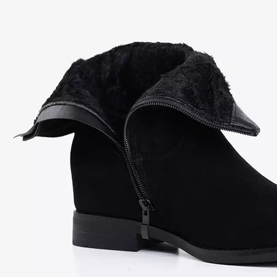 OUTLET Black boots on an indoor wedge Britsum- Footwear