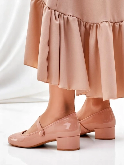 Royalfashion Damskie czółenka na niskim obcasie Omagga