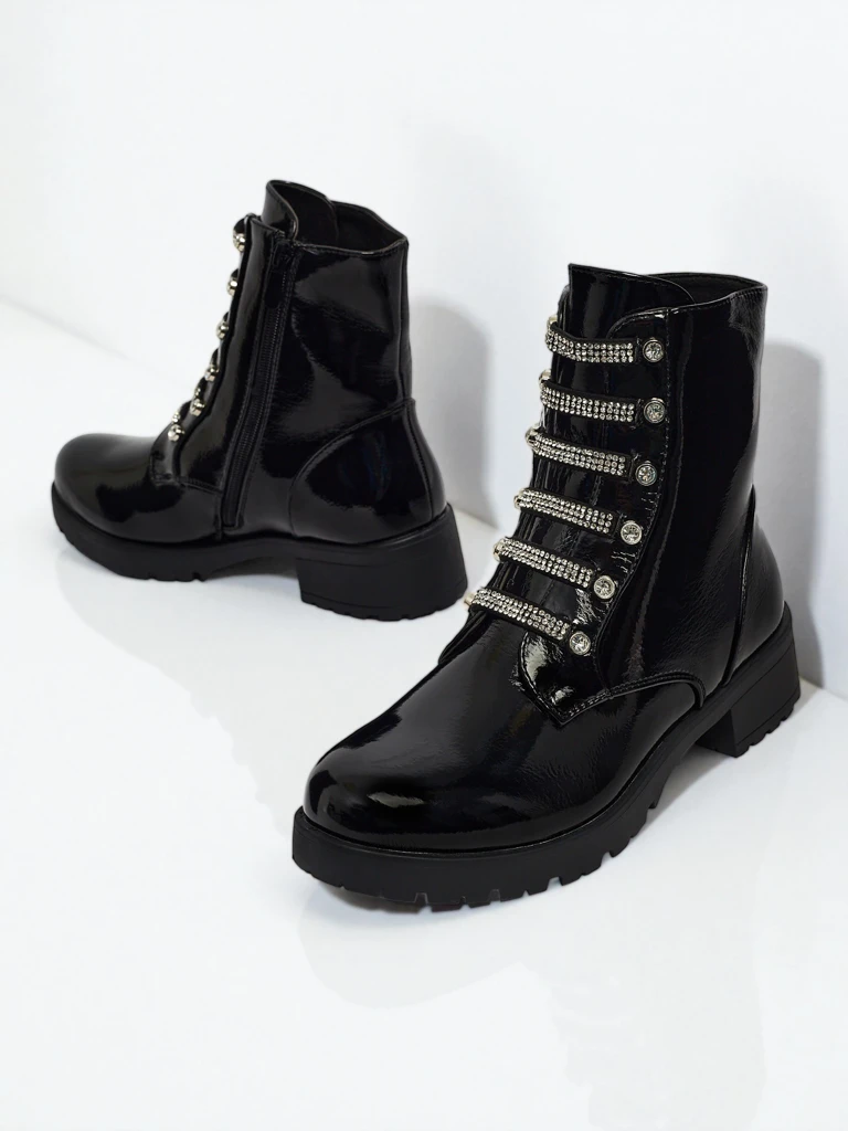 Fjorra Women's Patent Lace-up Ankle Boots