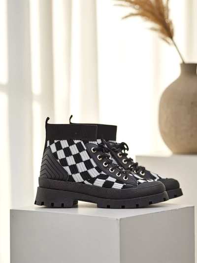 Royalfashion Women's ankle boots with a print Zorinose