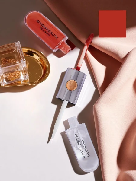 Помада и прозрачный блеск 2-в-1 Персиково-нюдовый