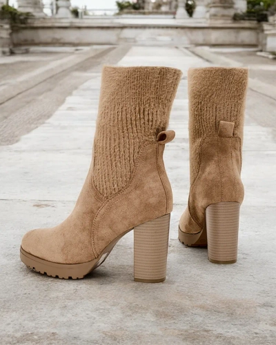 Royalfashion Women's ankle boots on a post Libbo