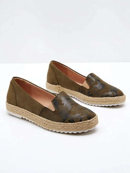 Green women's espadrilles in Nuhente camo - Footwear