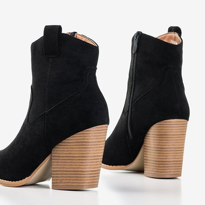 Black women's boots a'la cowboy boots Vitella - Footwear