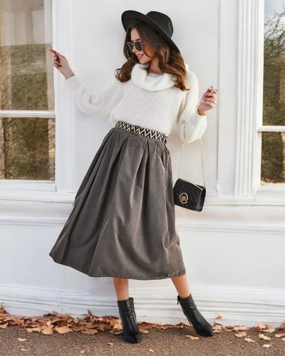 Royalfashion Sieviešu vidēja garuma svārki a'la velvets